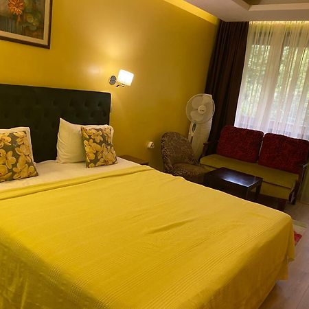 Park Hotel Fairy Чифлик Екстер'єр фото