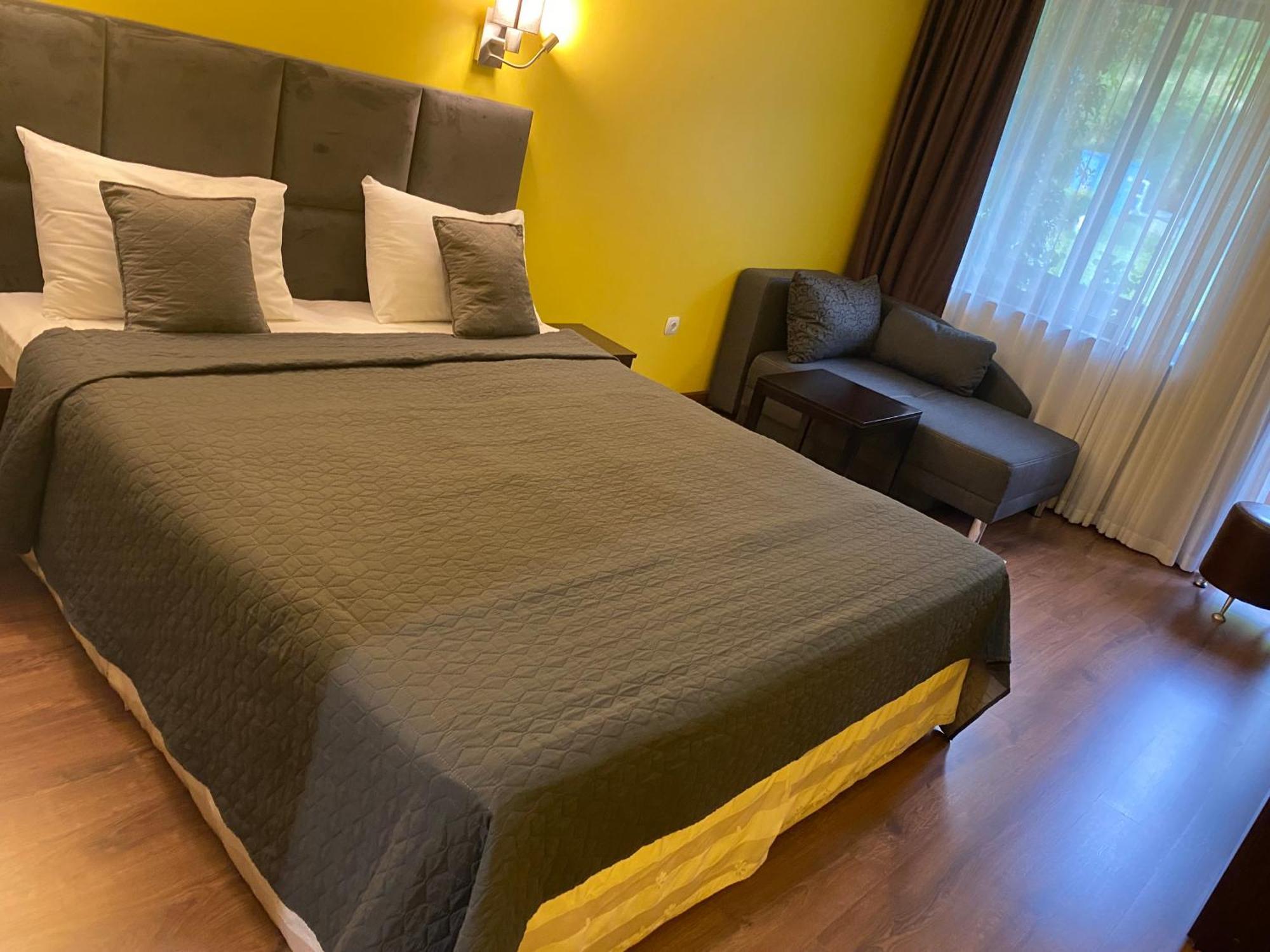 Park Hotel Fairy Чифлик Екстер'єр фото